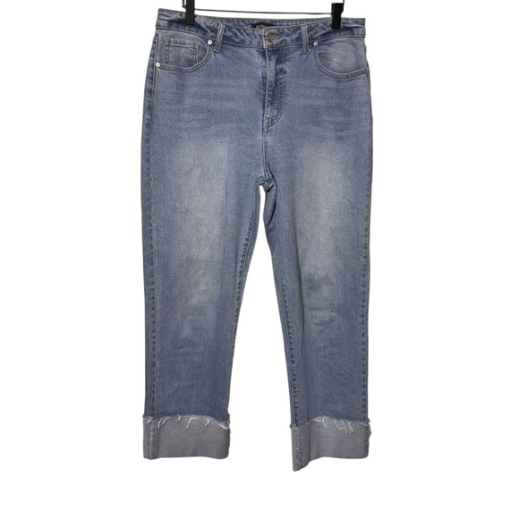 BCBGeneration Mega Cuff Wide Leg Jeans Size 30 Denim Casual - Picture 1 of 11